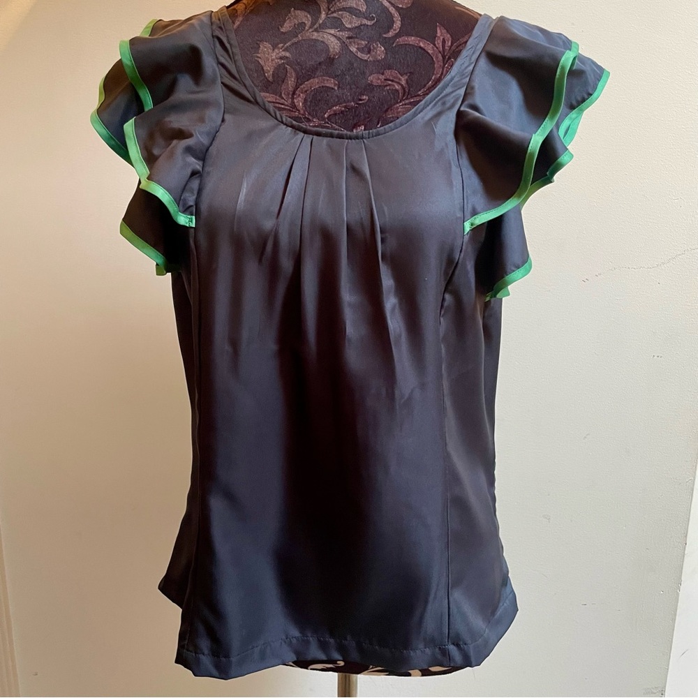 GAP ruffled blouse / size S